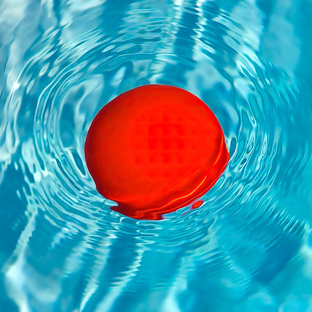 Red Ball Feeling the Heat 46x46