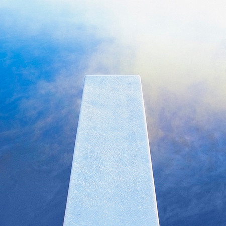 Dive In III 45.5 x 45.5